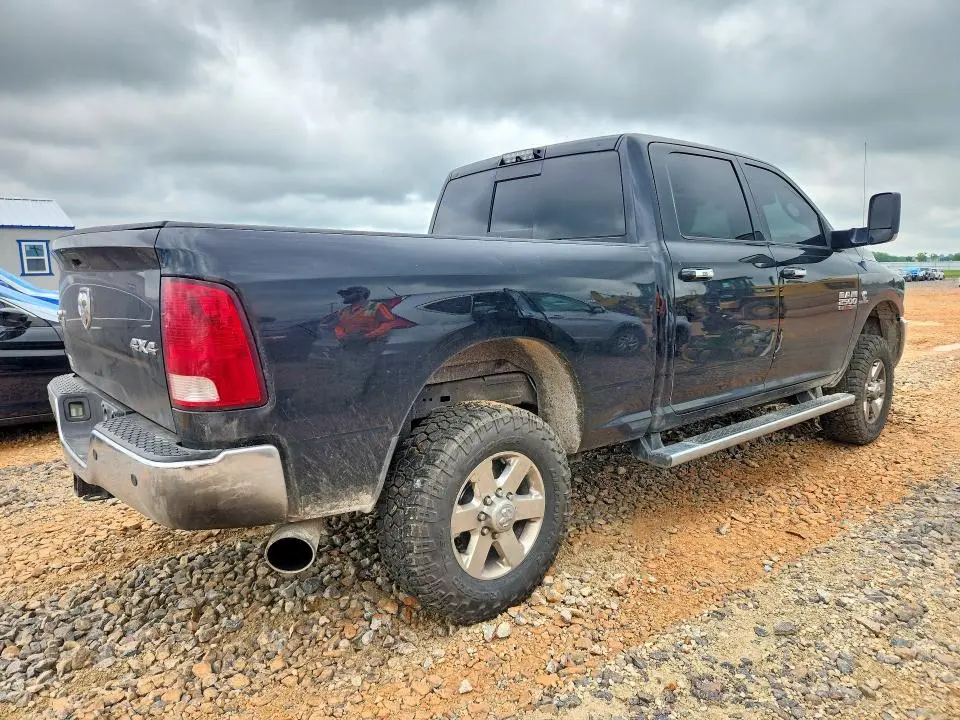 2014 RAM 2500 SLT  