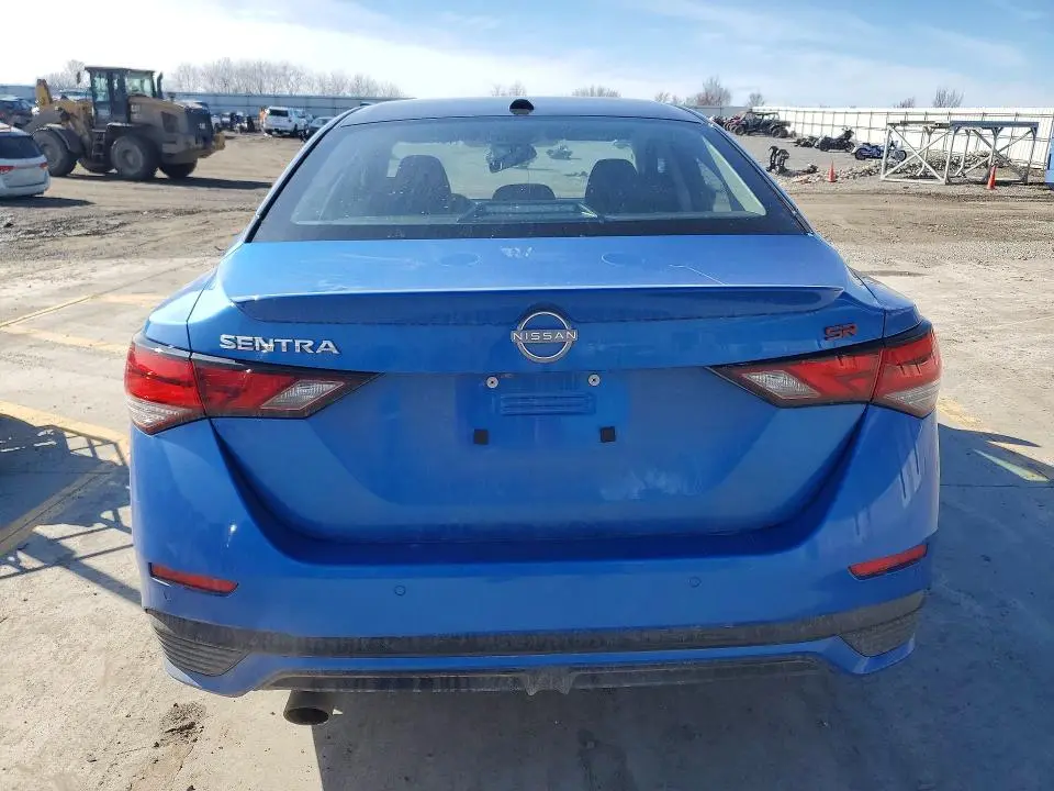 2025 NISSAN SENTRA SR  