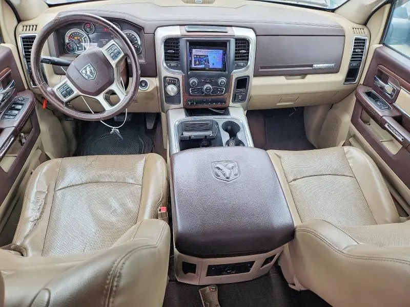 2016 RAM 1500 LARAMIE  