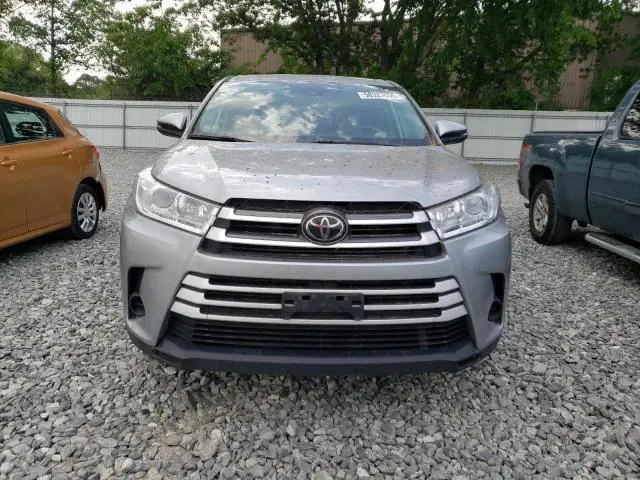 2019 TOYOTA HIGHLANDER LE  