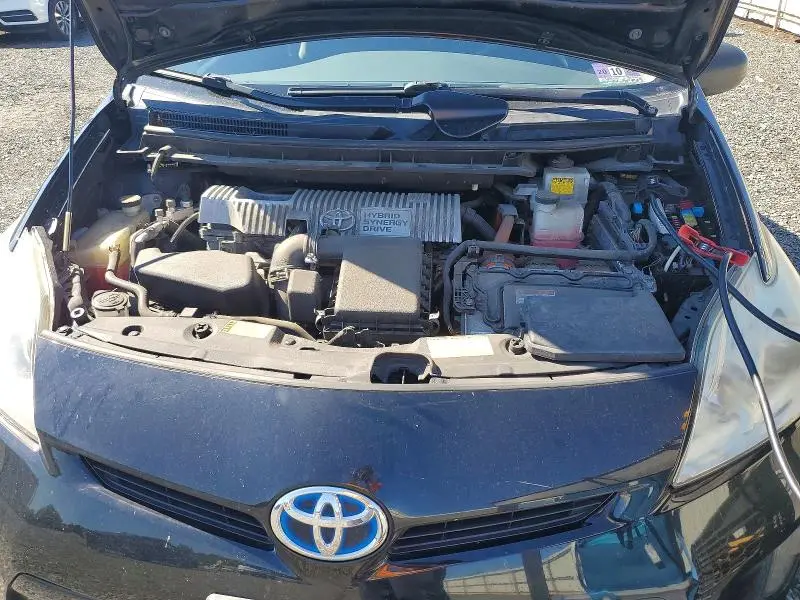 2013 TOYOTA PRIUS THREE  