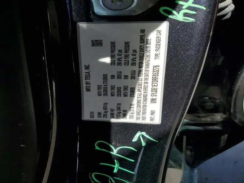 2024 TESLA MODEL 3   