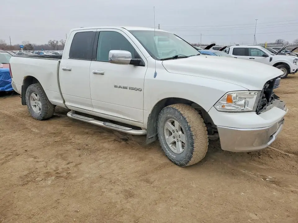 2012 DODGE RAM 1500 SLT  
