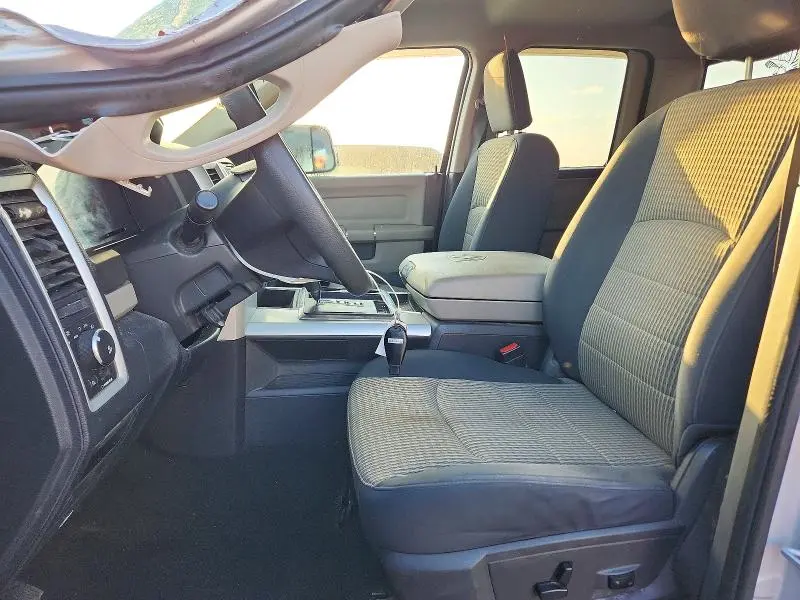 2012 DODGE RAM 1500 SLT  