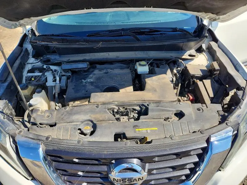 2019 NISSAN PATHFINDER SV  