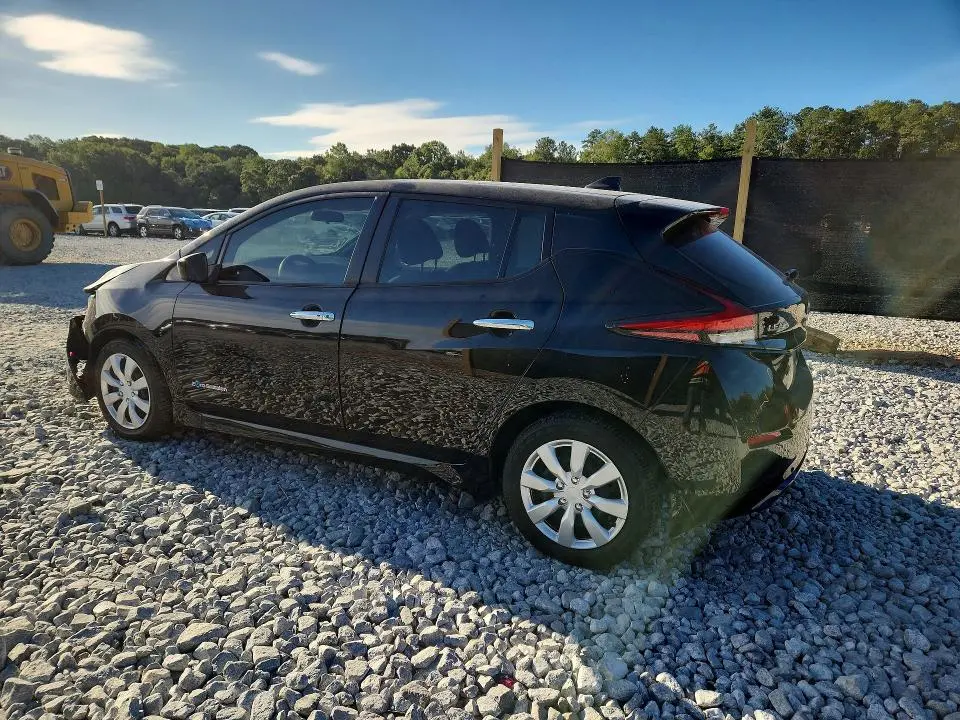 2018 NISSAN LEAF S  