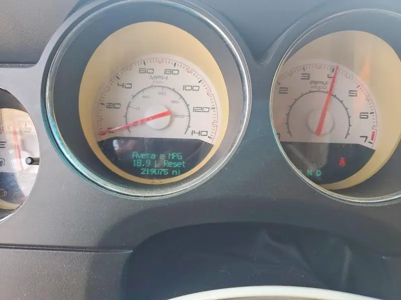 2013 DODGE CHALLENGER SXT  