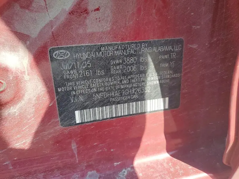 2016 HYUNDAI ELANTRA SE  
