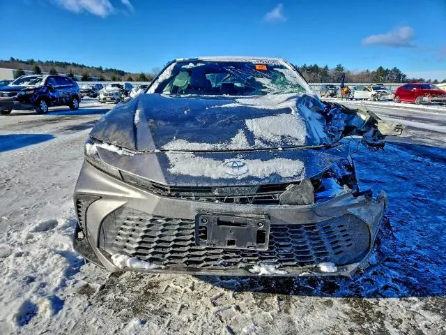 2025 TOYOTA CAMRY XSE  