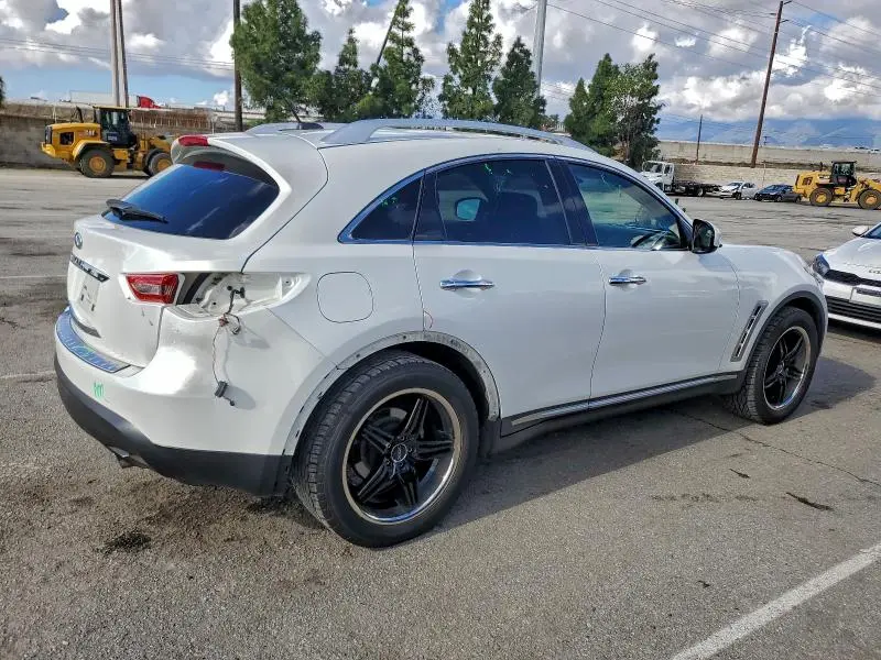 2010 INFINITI FX35   