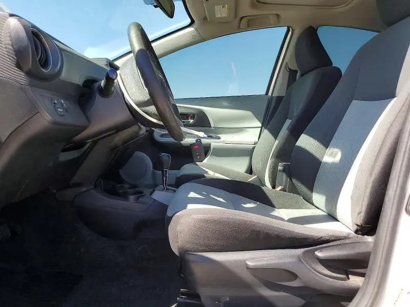 2013 TOYOTA PRIUS C THREE  