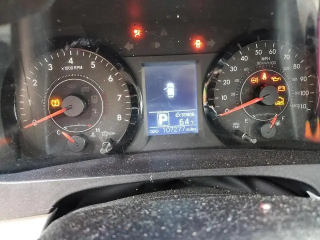 2015 TOYOTA SIENNA LE  