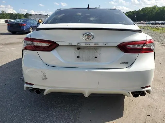 2019 TOYOTA CAMRY XSE  