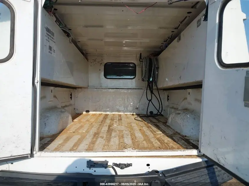 2022 RAM 2500 TRADESMAN  4X4 8' BOX