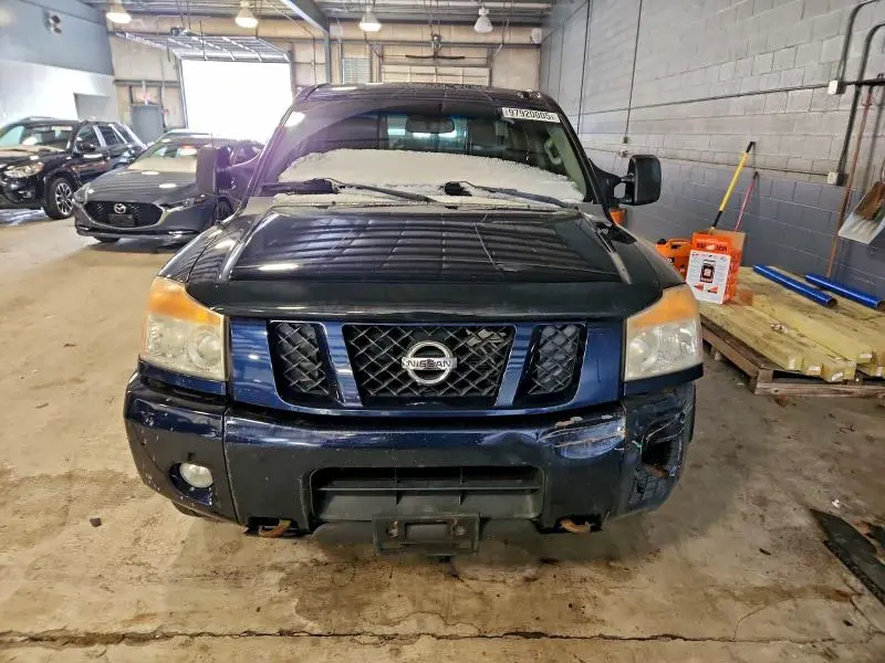 2012 NISSAN TITAN S  