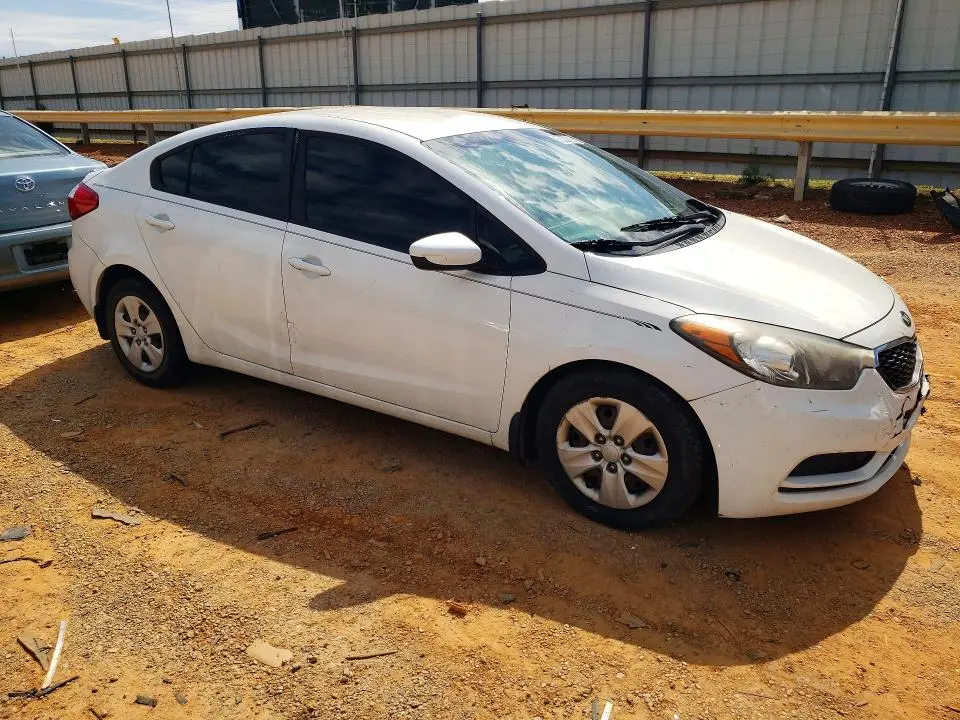 2016 KIA FORTE LX  