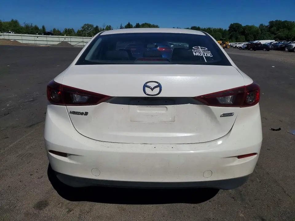 2015 MAZDA 3 TOURING  