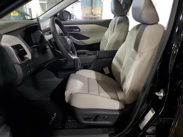 2025 NISSAN ROGUE SL  
