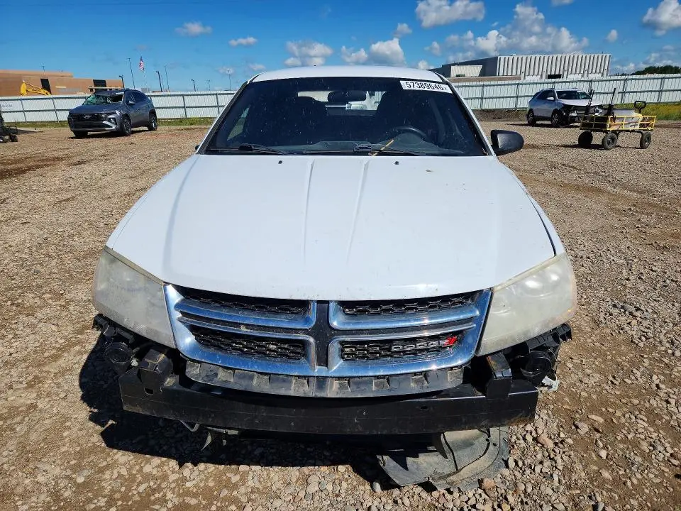 2014 DODGE AVENGER SE  