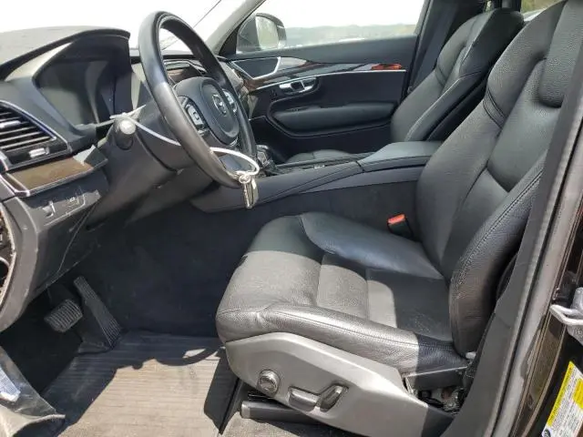 2016 VOLVO XC90 T6