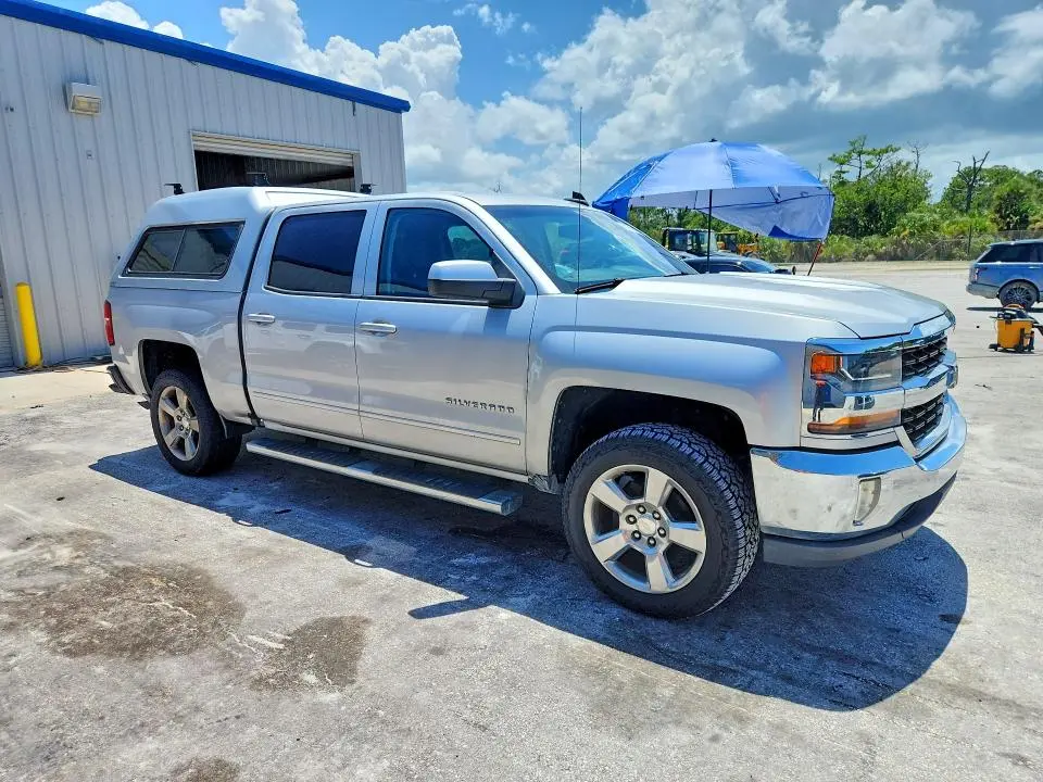 2017 CHEVROLET SILVERADO C1500 LT  