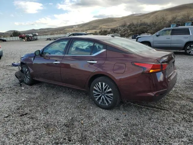 2024 NISSAN ALTIMA SV  