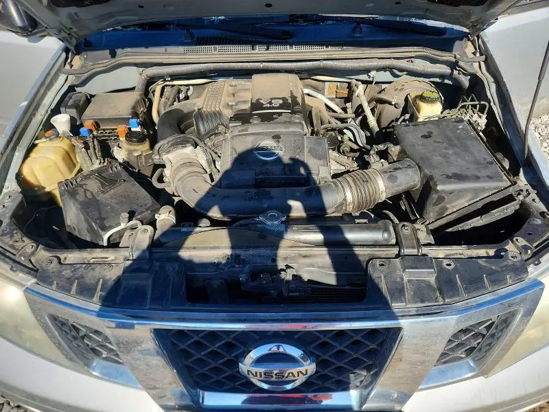 2015 NISSAN FRONTIER S  