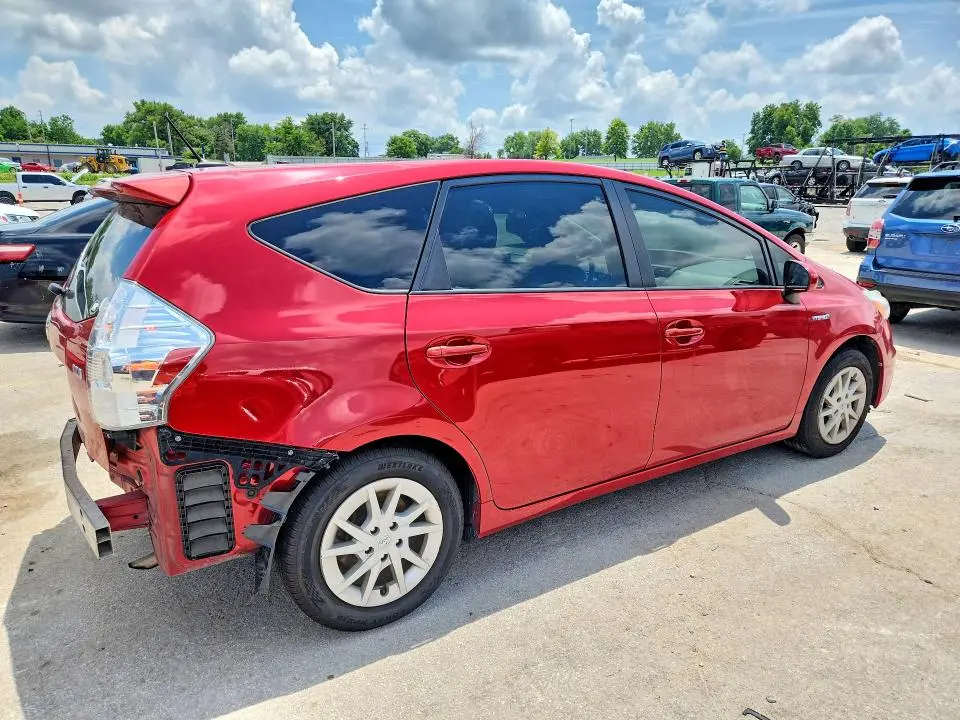 2012 TOYOTA PRIUS V THREE  