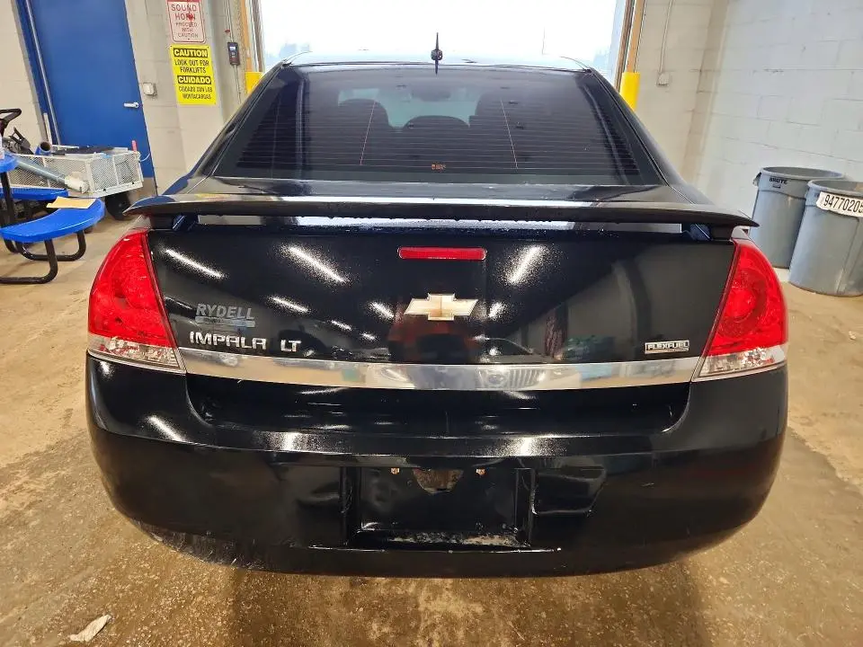 2011 CHEVROLET IMPALA LT  