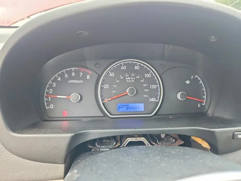 2010 HYUNDAI ELANTRA GLS  
