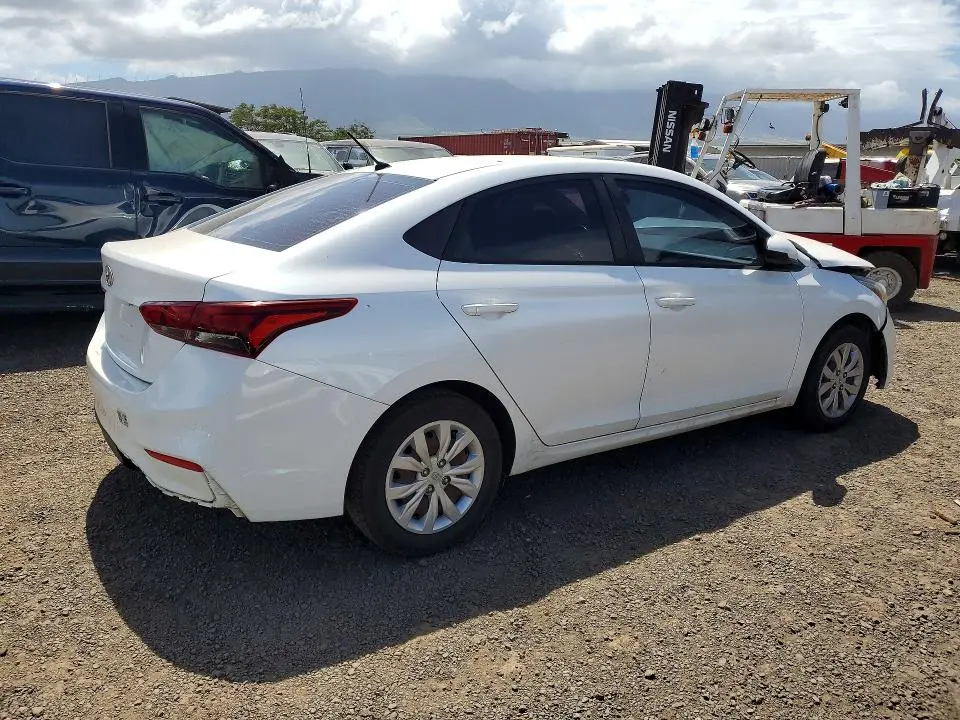 2020 HYUNDAI ACCENT SE  
