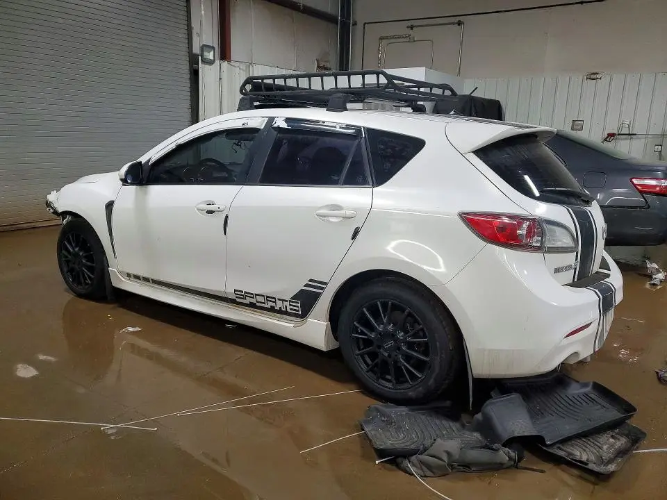 2011 MAZDA 3 S  