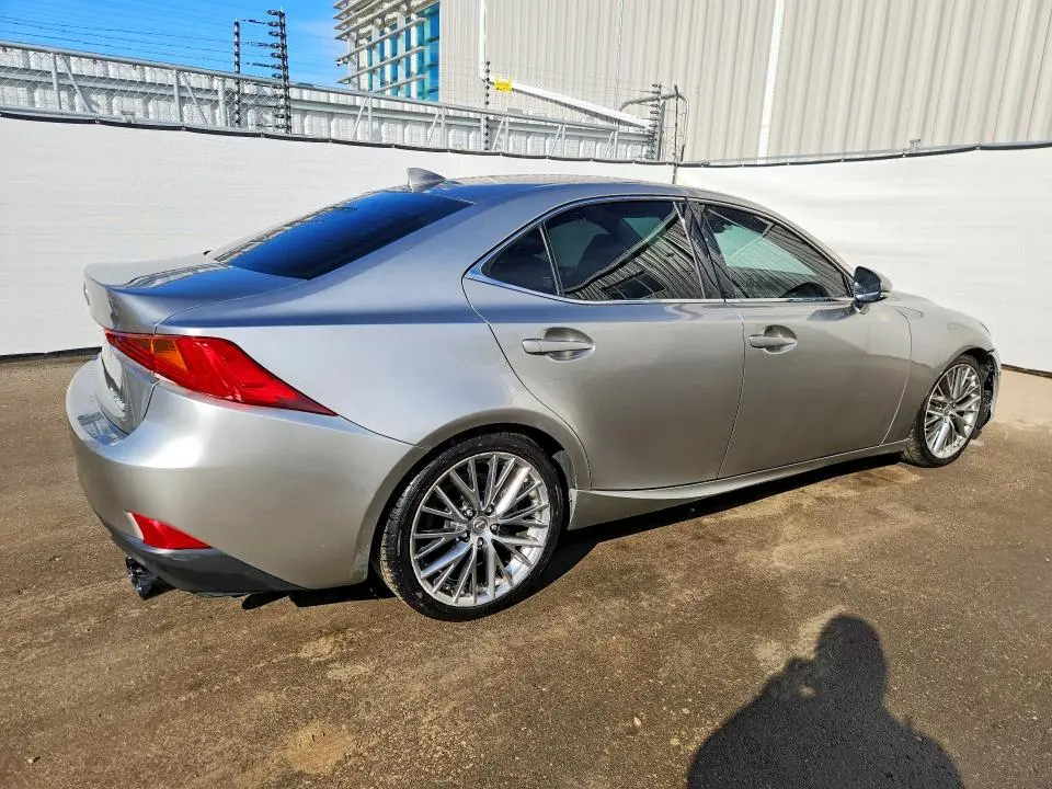 2018 LEXUS IS 300 BASE  