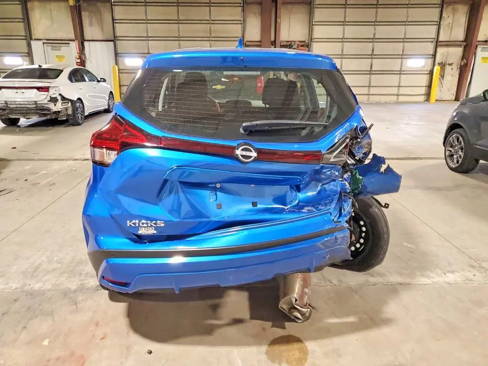 2024 NISSAN KICKS S  
