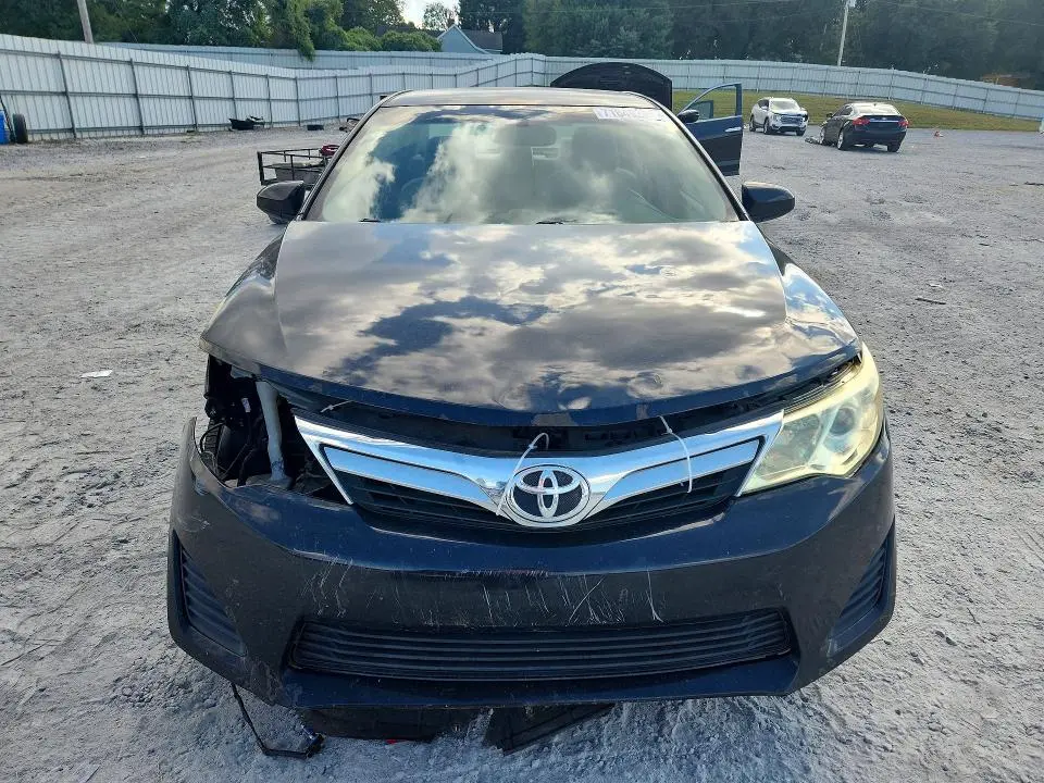 2012 TOYOTA CAMRY LE  