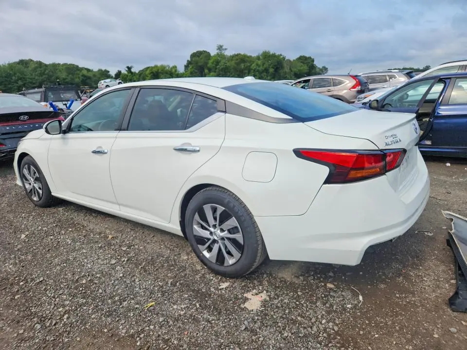 2020 NISSAN ALTIMA S  