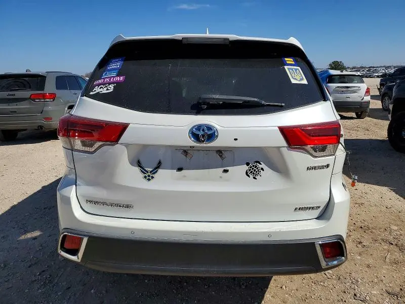 2019 TOYOTA HIGHLANDER HYBRID LIMITED  