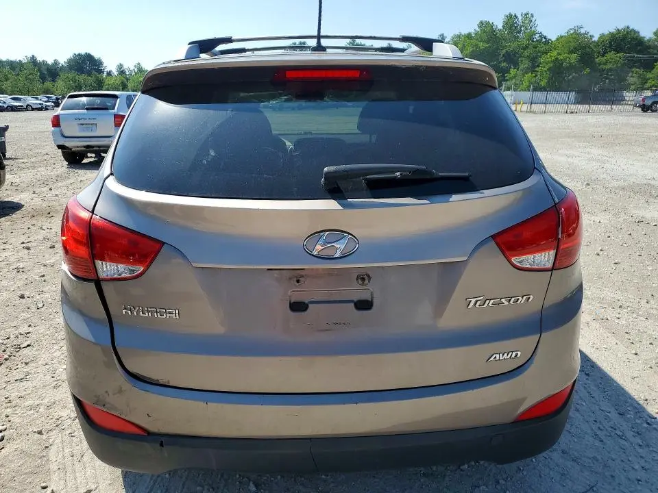 2013 HYUNDAI TUCSON GLS  