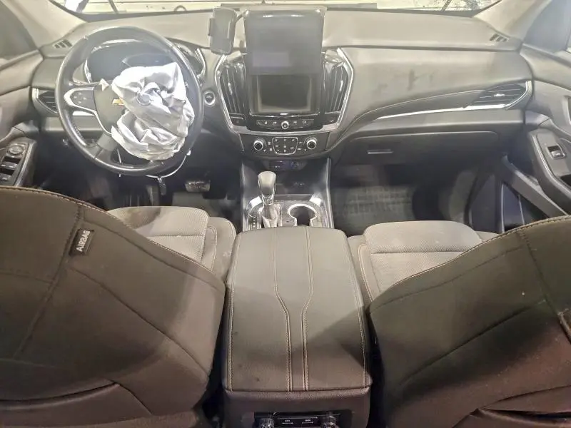 2021 CHEVROLET TRAVERSE LT  