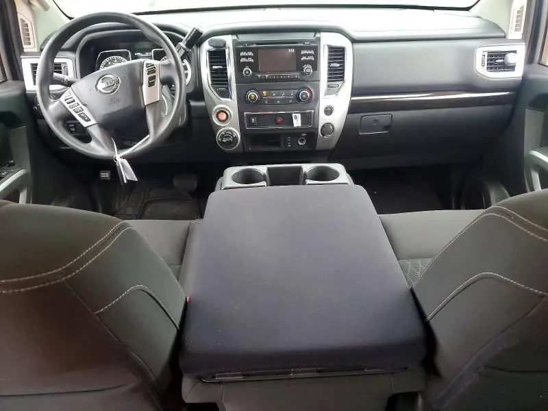 2017 NISSAN TITAN S  
