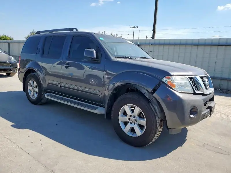 2011 NISSAN PATHFINDER