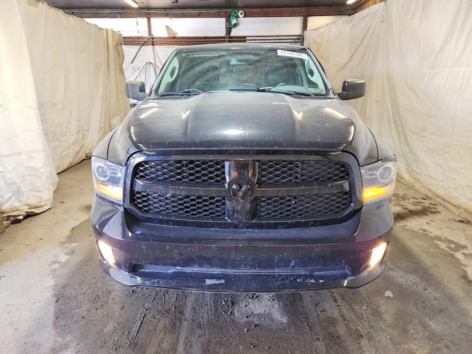 2014 RAM 1500 ST  