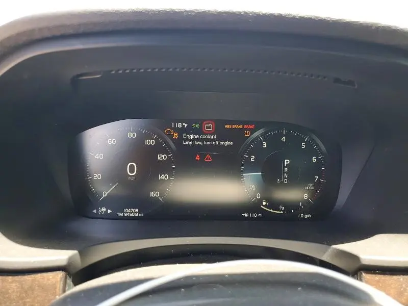2017 VOLVO S90 T6 MOMENTUM  