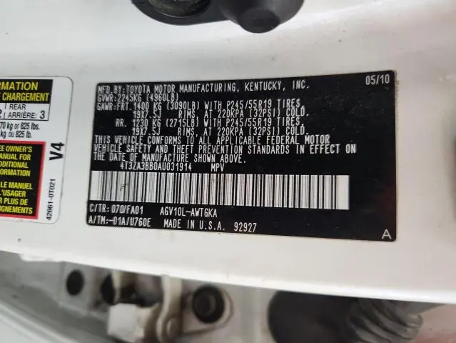 2010 TOYOTA VENZA   