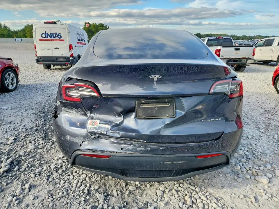 2021 TESLA MODEL Y   