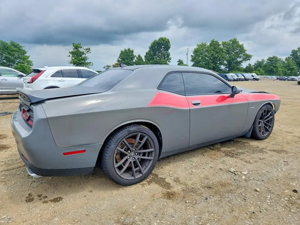 2017 DODGE CHALLENGER R/T 392  
