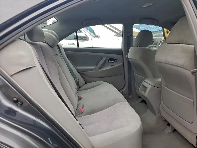 2010 TOYOTA CAMRY BASE  