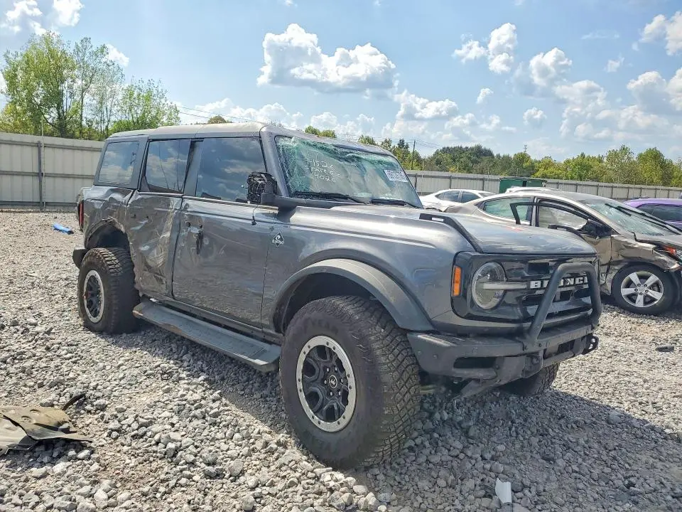 2022 FORD BRONCO BASE  