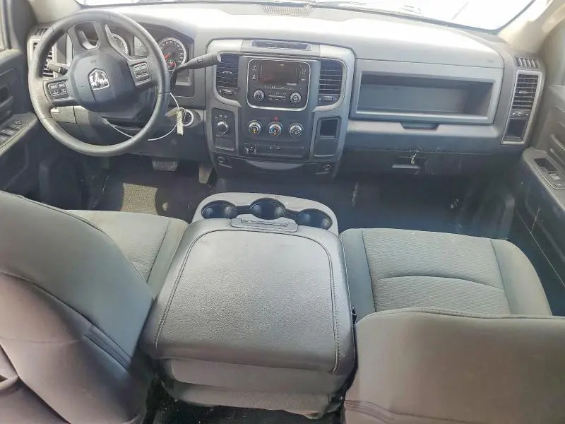 2014 RAM 1500 ST  