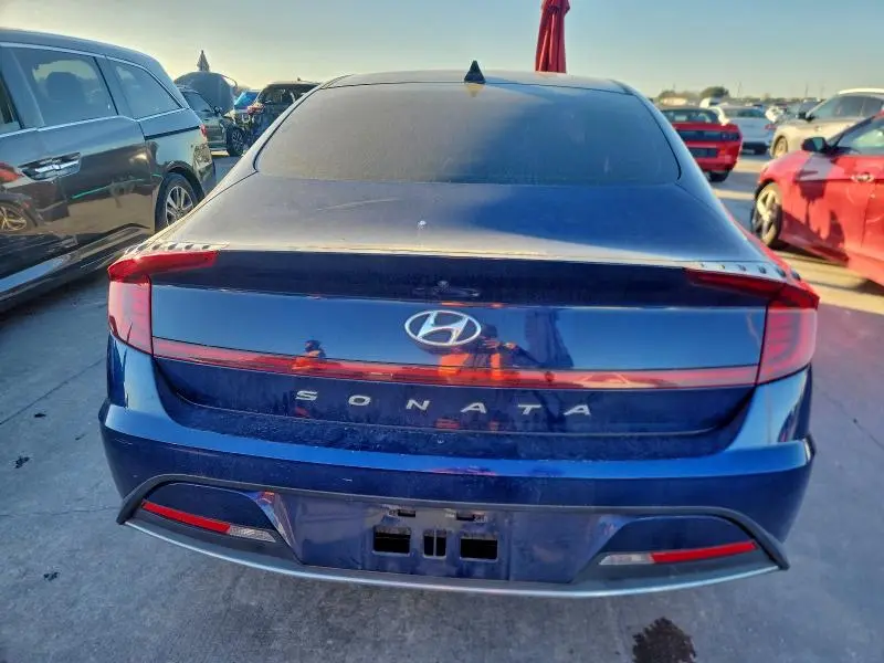 2020 HYUNDAI SONATA SE  